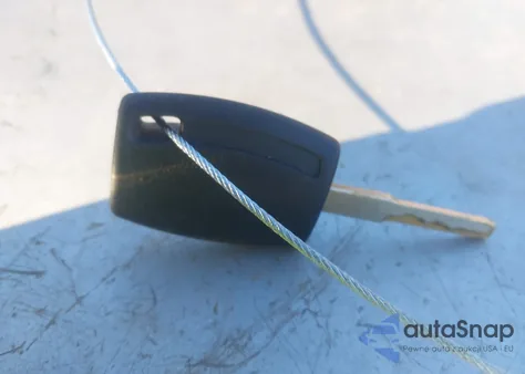 2013 Ford Fiesta S из США, поврежденный, VIN 3FADP4AJ8DM161815